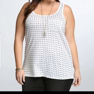 Torrid Triangle Tank size 1XL